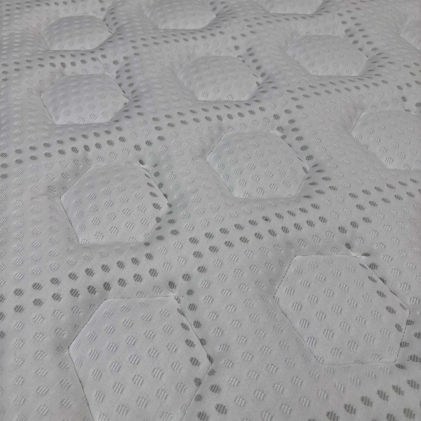 Silentnight Memory Cool 3000 Box Top Mattress - Double