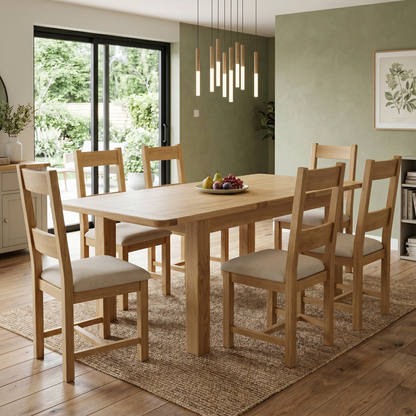 Furnitureland ‘Augusta’ Solid Oak Small Rectangular Extending Dining Table