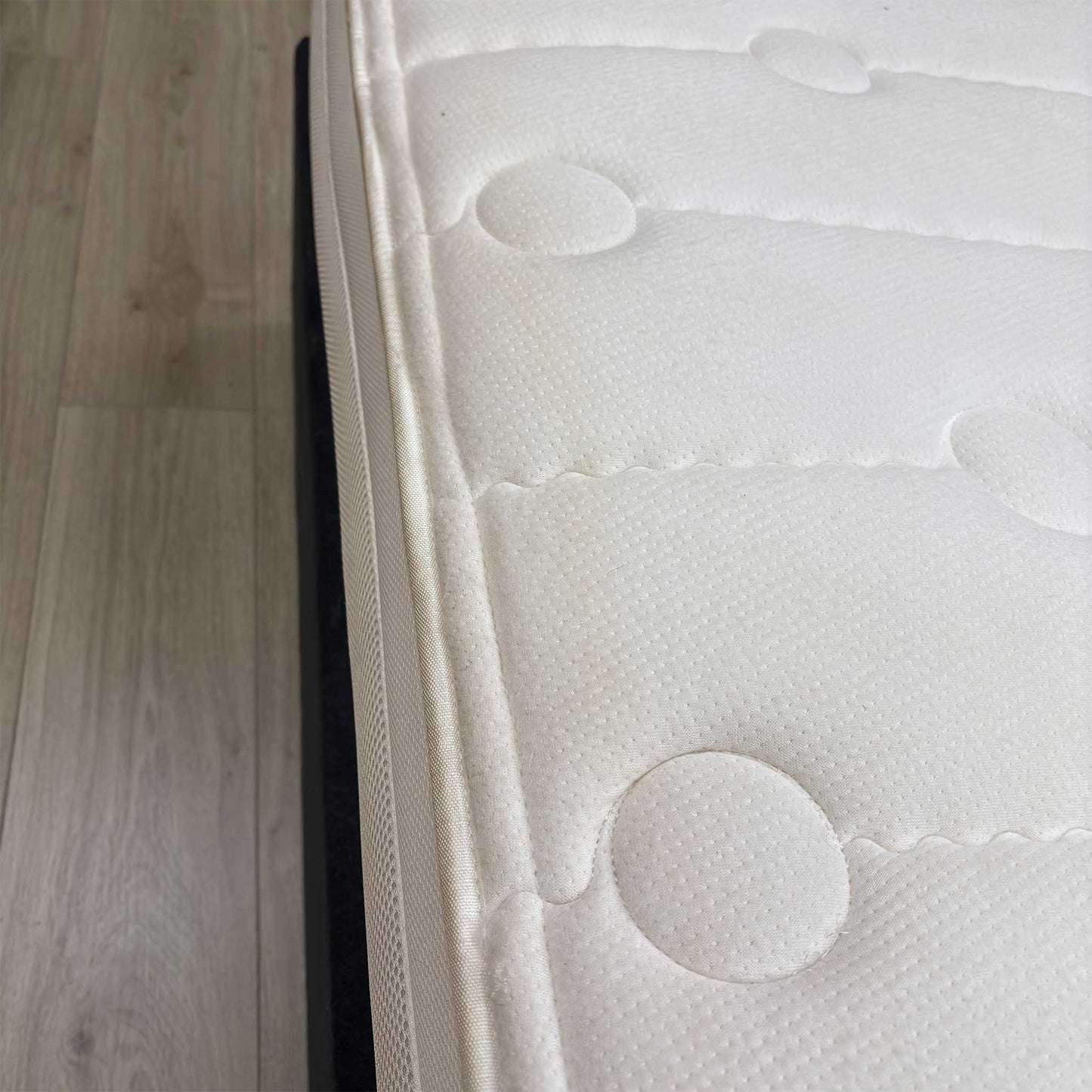 Silentnight 1400 Pocket Luxury Ortho - King