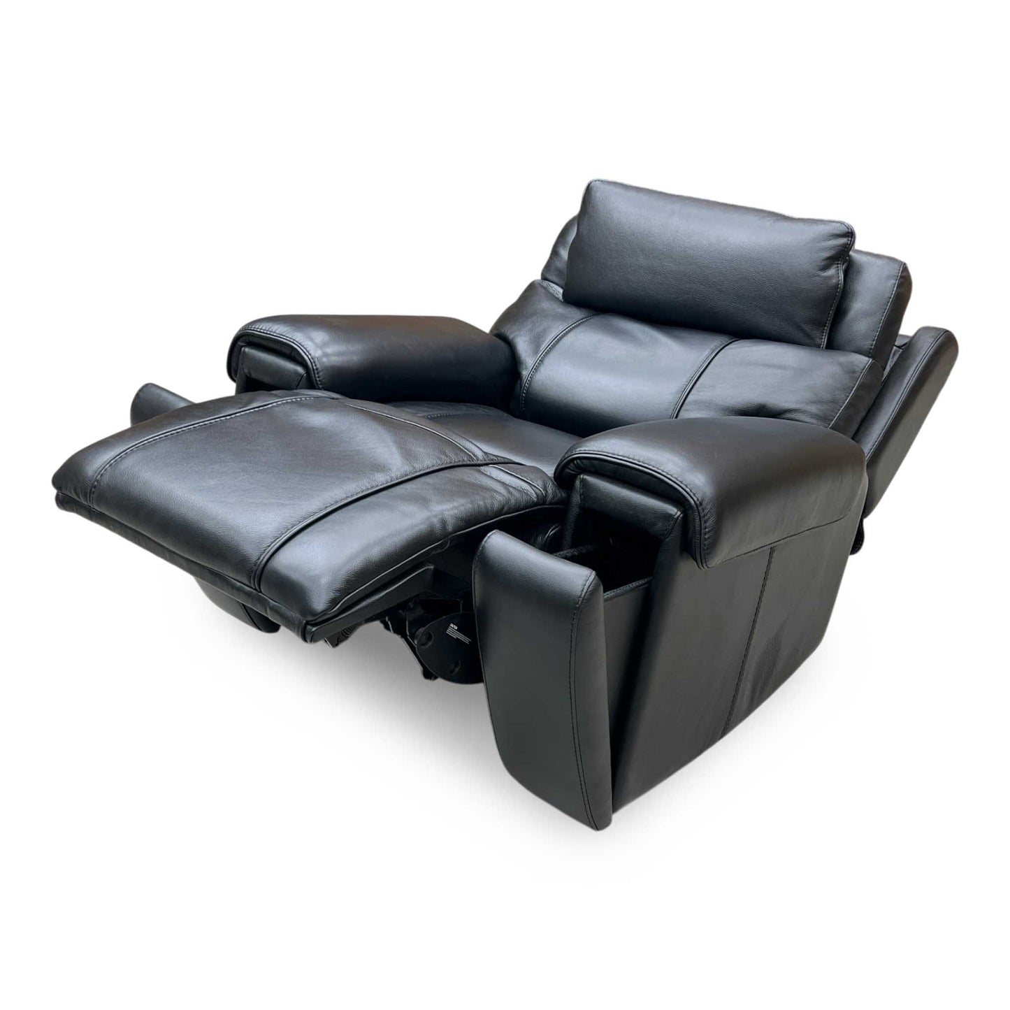 World of Leather ‘Hollywood’ Nc-023c Black Leather Power Recliner Chair with Power Headrest, Bluetooth Speakers and Storage Arms