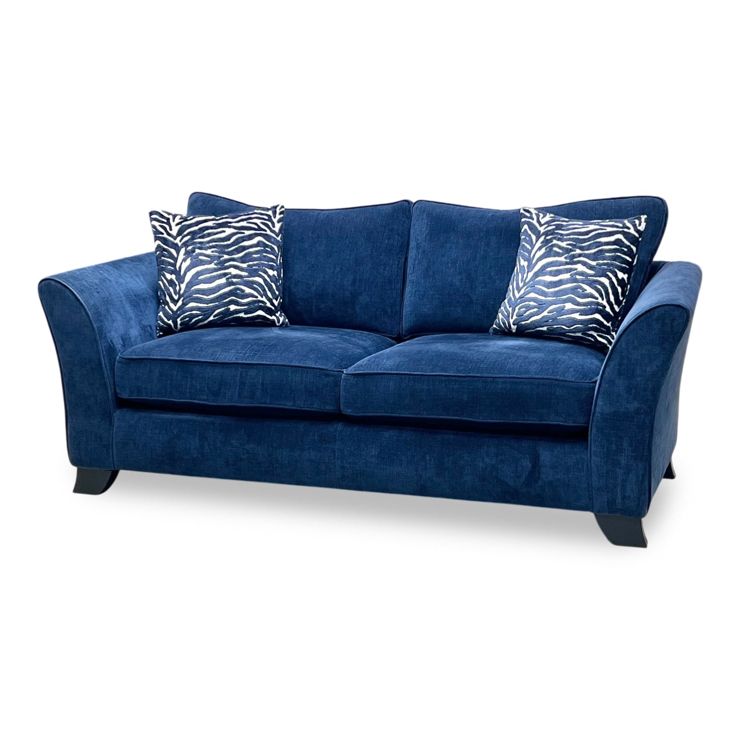 Side perspective profile view of the 3-seater sofa frame, highlighting the neat corner tailoring lines, flawless fabric tensioning, and streamlined modern side panels.