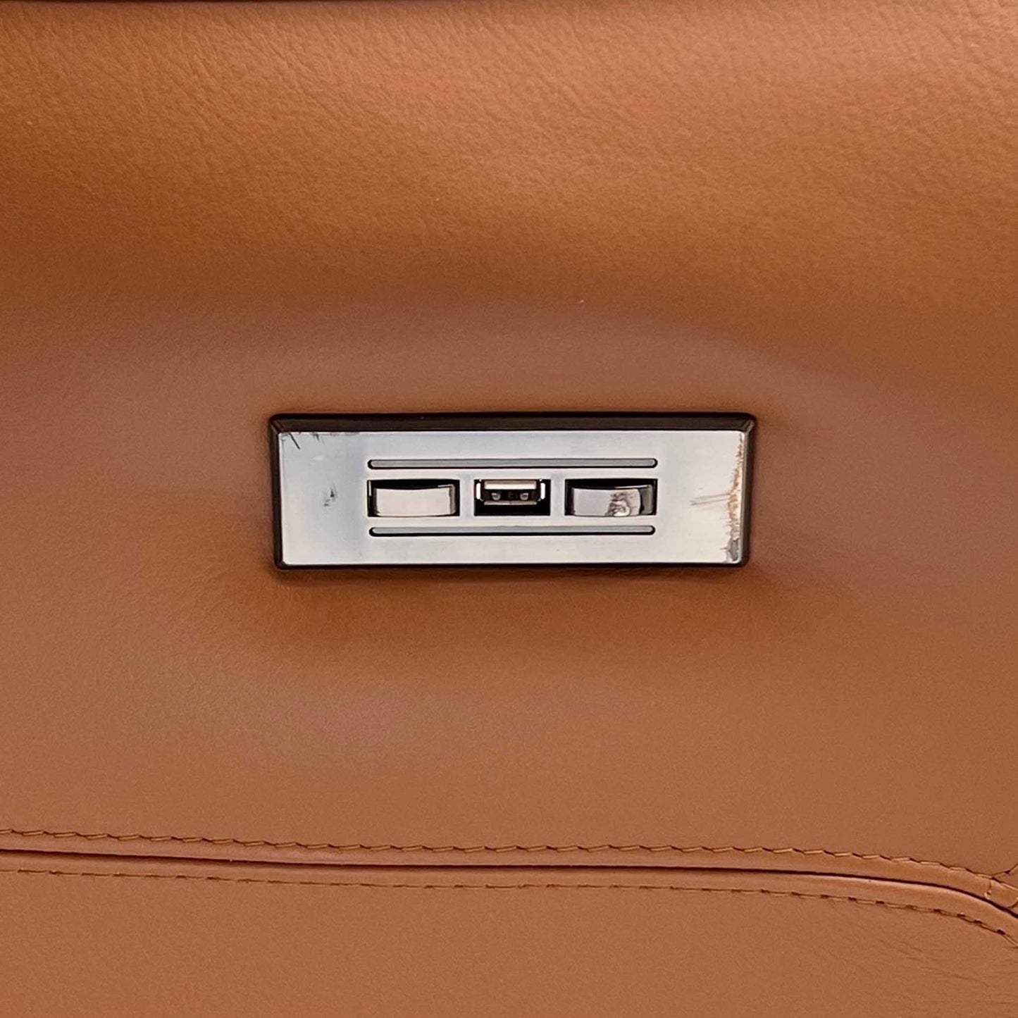 ‘Maddox’ Nn-575e Caramel Brown Leather Power Recliner Chair Furniture Village