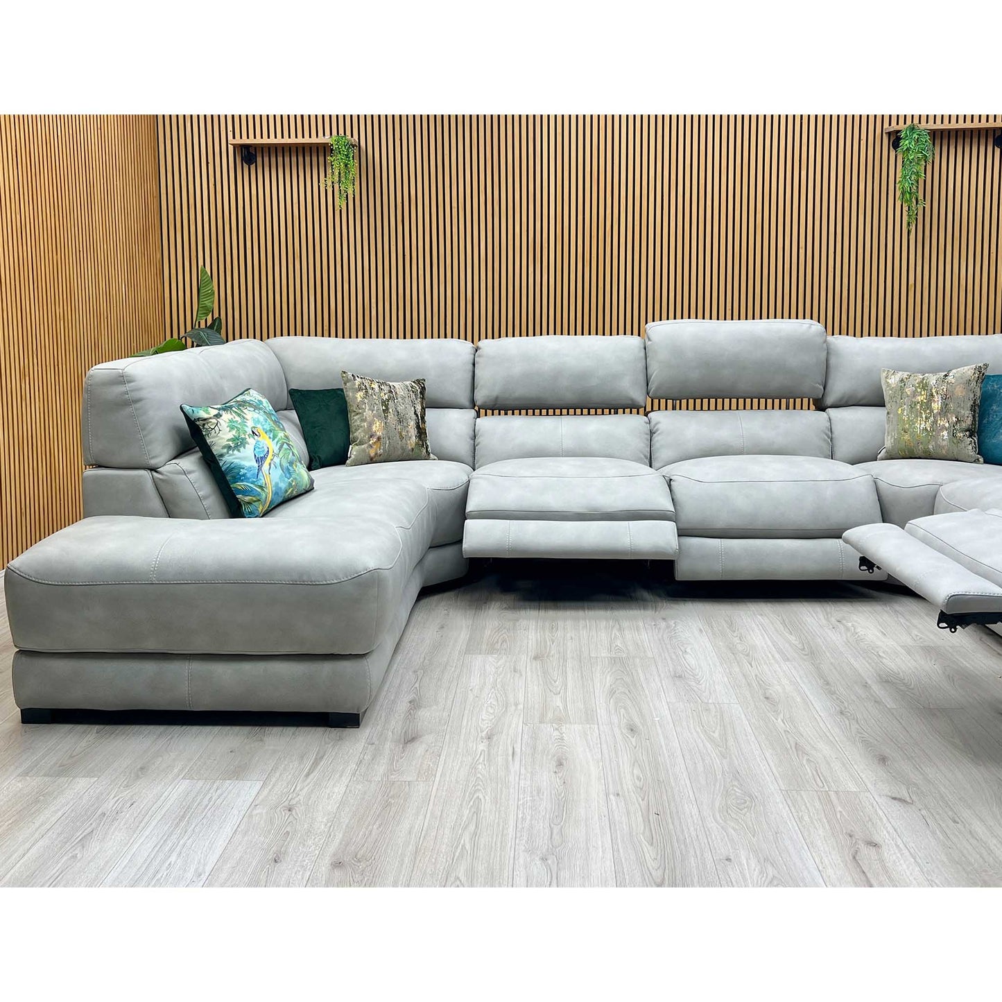 ‘Nova’ Bfa-Bey-R18 Beige Suede Fabric XL Power Recliner Left Hand Facing Chaise End Corner Sofa Furniture Village