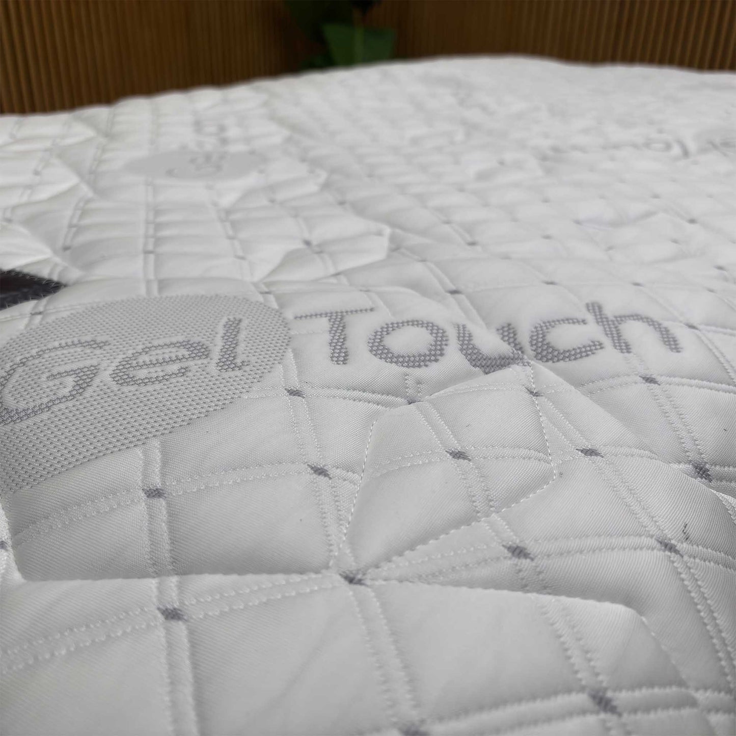 Sleepeezee E Motion 3500 Spring Gel Touch Mattress - Single
