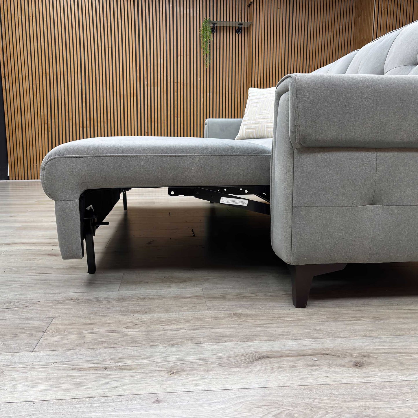 ‘Zoom’ Nappe Velvet Grey Nv-0107 Velvet 3 Seater Sofa Bed