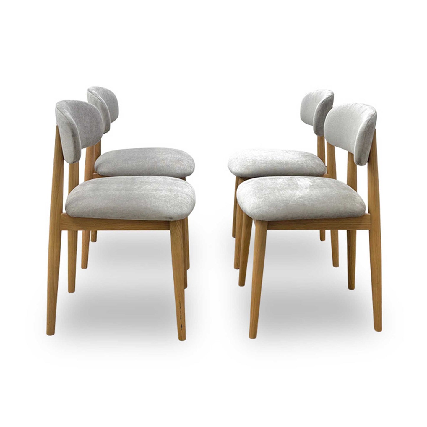 ‘Stockholm’ Light Oak Solid Oak Round Extending Dining Table with Light Oak Set of 4 Wooden Dining Chairs