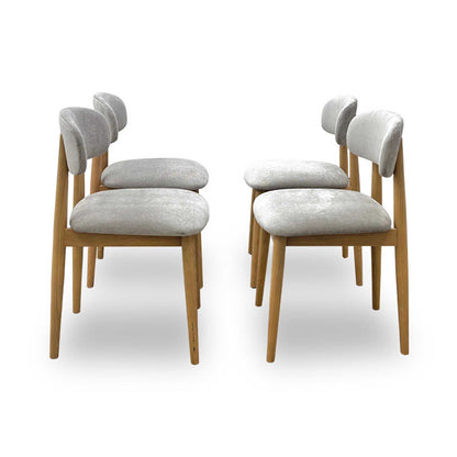 ‘Stockholm’ Light Oak Solid Oak Round Extending Dining Table with Light Oak Set of 4 Wooden Dining Chairs