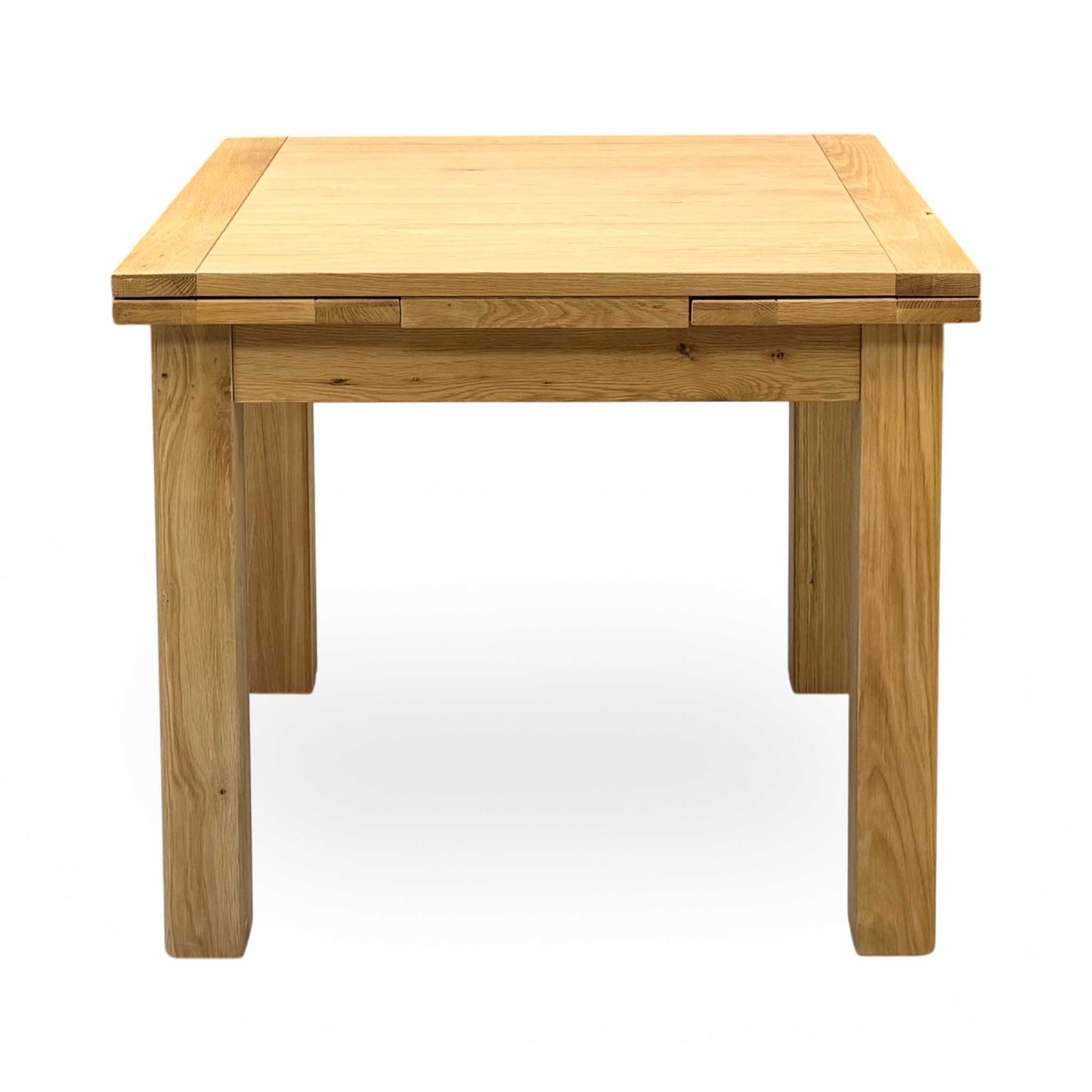 Furnitureland ‘Augusta’ Solid Oak Draw Leaf Extending Dining Table – view 5