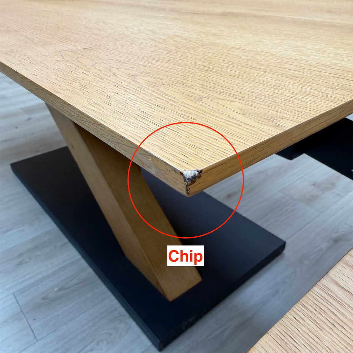 ‘Aydin’ Solid Oak Large Extending Dining Table