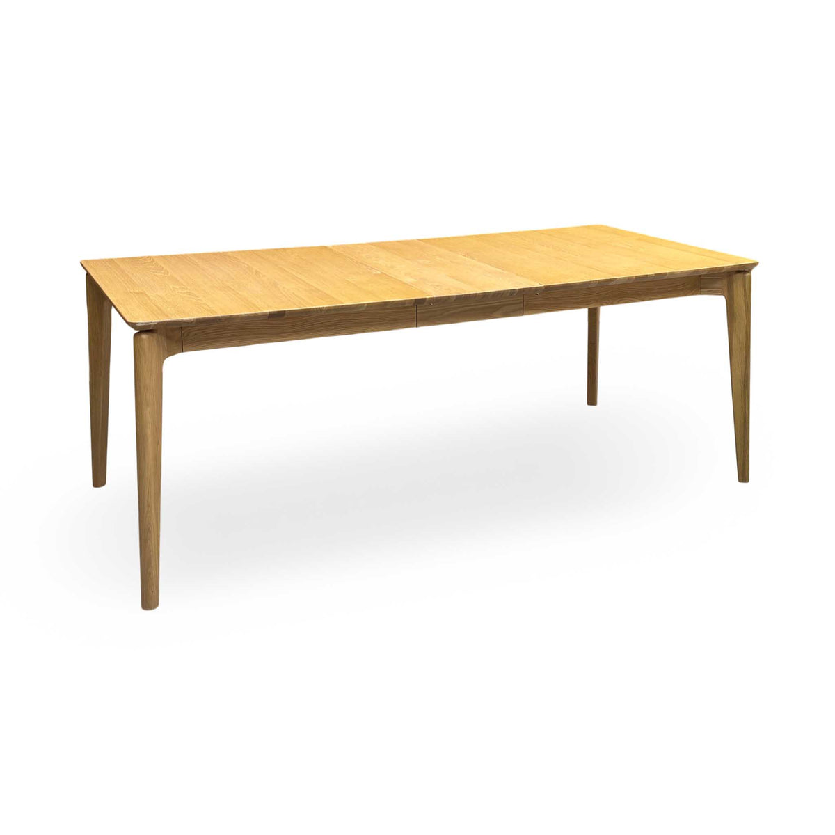 'Hadley' Medium Oak Solid Oak Large Extending Dining Table