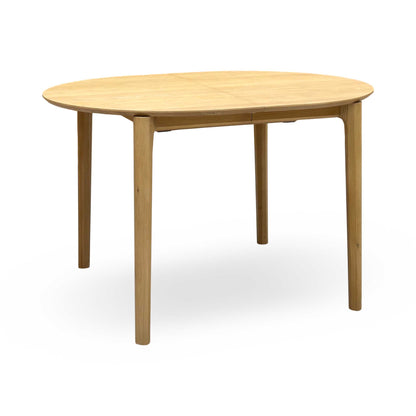 G Plan ‘Winchester’ Oak Veneer Oval Extending Dining Table