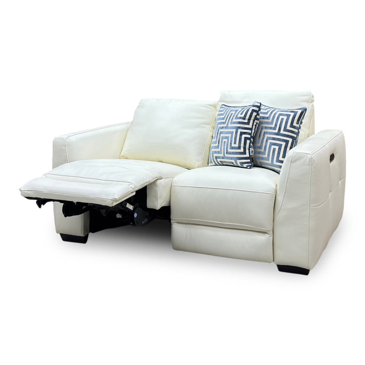 ‘Dinky' Cotton White Cat-40:13 Leather 2 Seater Power Recliner Sofa