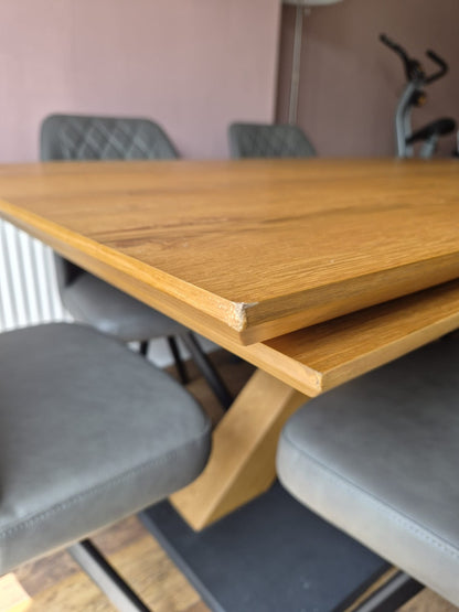 'Aydin' Solid Oak 150cm Extending Dining Table