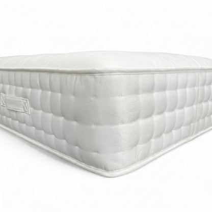 Kudos 2000 Pocket Sprung Mattress Single, top view of cream quilted cover with bamboo fabric branding