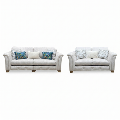 'Aura' Kenzo Cream Fabric 4 + 2 Seater Classic Back Sofa Set