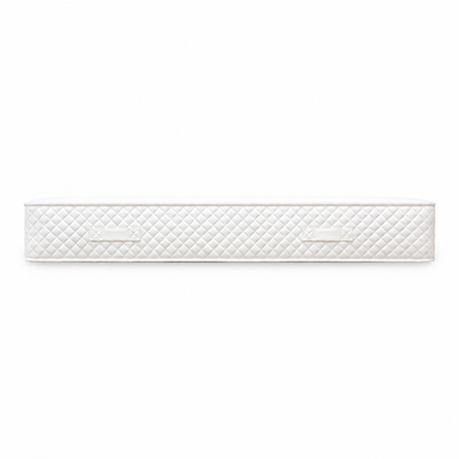 Side view of the Daydream 800 pocket mattress showing the diamond quilted border and two handles