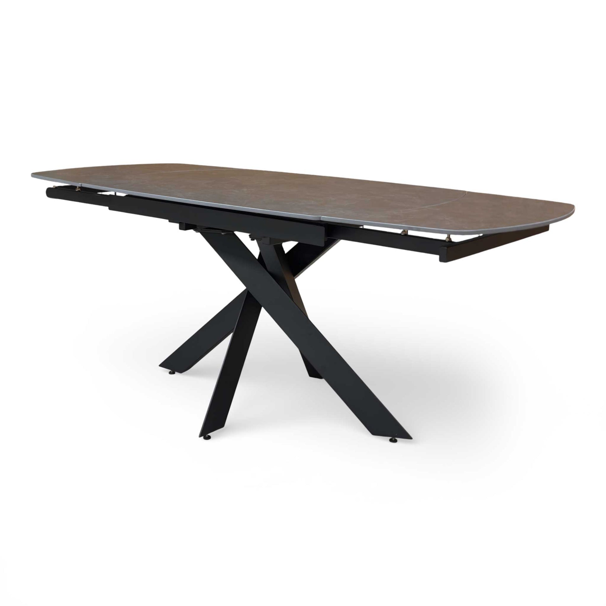 Side profile of the ‘Warrior’ table fully extended, showing the spacious 190cm surface area for 8 guests.