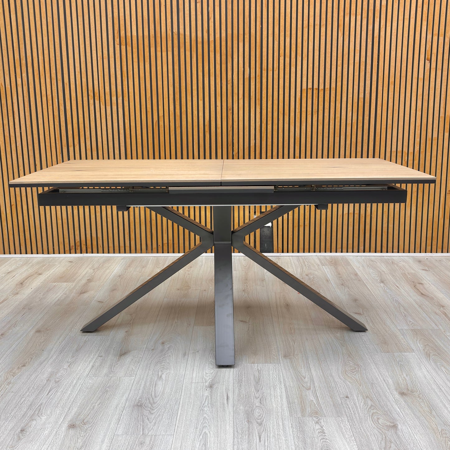 'Earth' Solid Oak 160cm Pop-Up Extending Dining Table