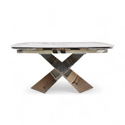 Front view of the 150cm marble surface, ideal for seating four to six people.