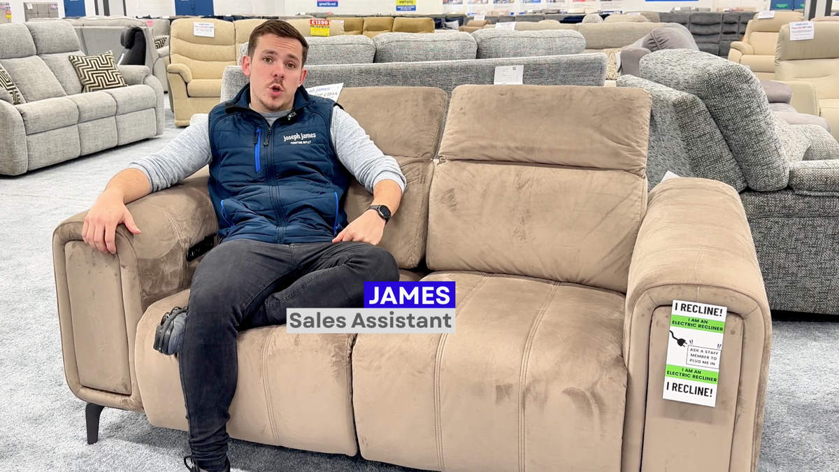 Load video: 'Hudson 23' 3 Seater Review
