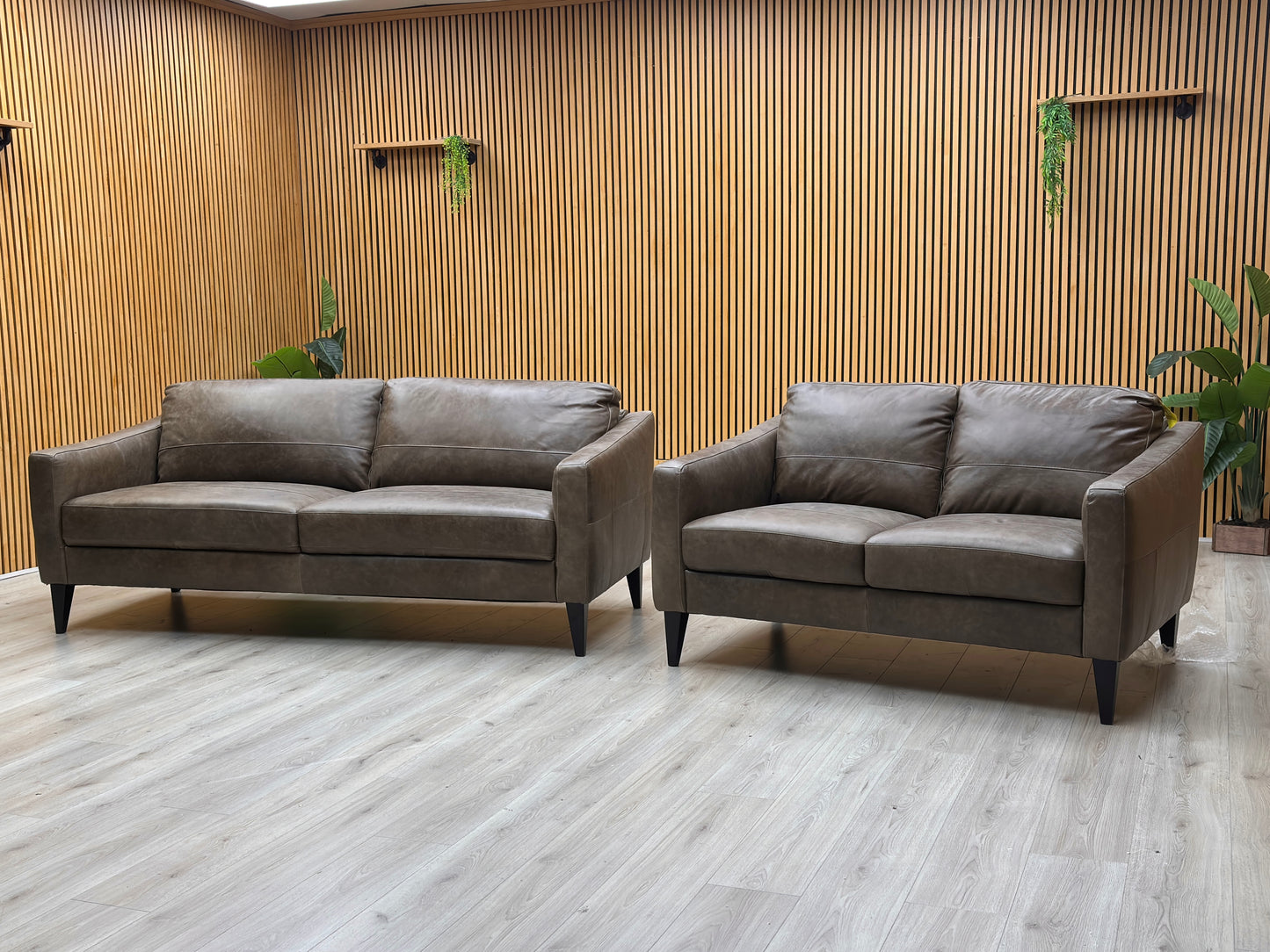 'Oslo' Chestnut Brown Italian Distressed Leather 3 + 2 Seater Sofa Set