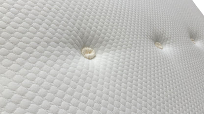 Silentnight 2000 Pocket Geltex Mattress - Super King