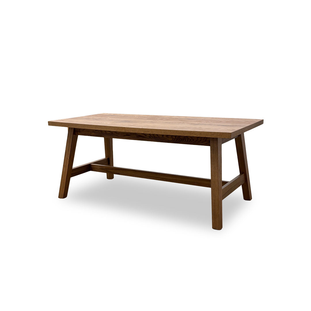 'Stratford' Solid Oak Small Extending Dining Table