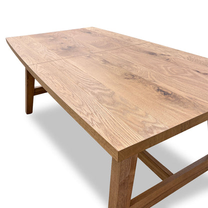 'Stratford' Solid Oak Small Extending Dining Table