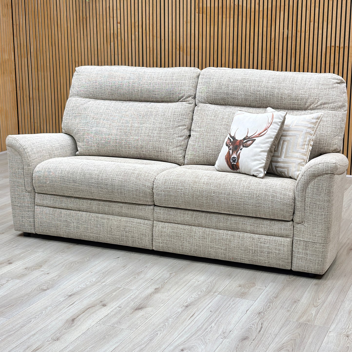 Parker Knoll ‘Hudson 23’ Dash Oatmeal 001497-0051 Fabric Large 2 Seater Sofa