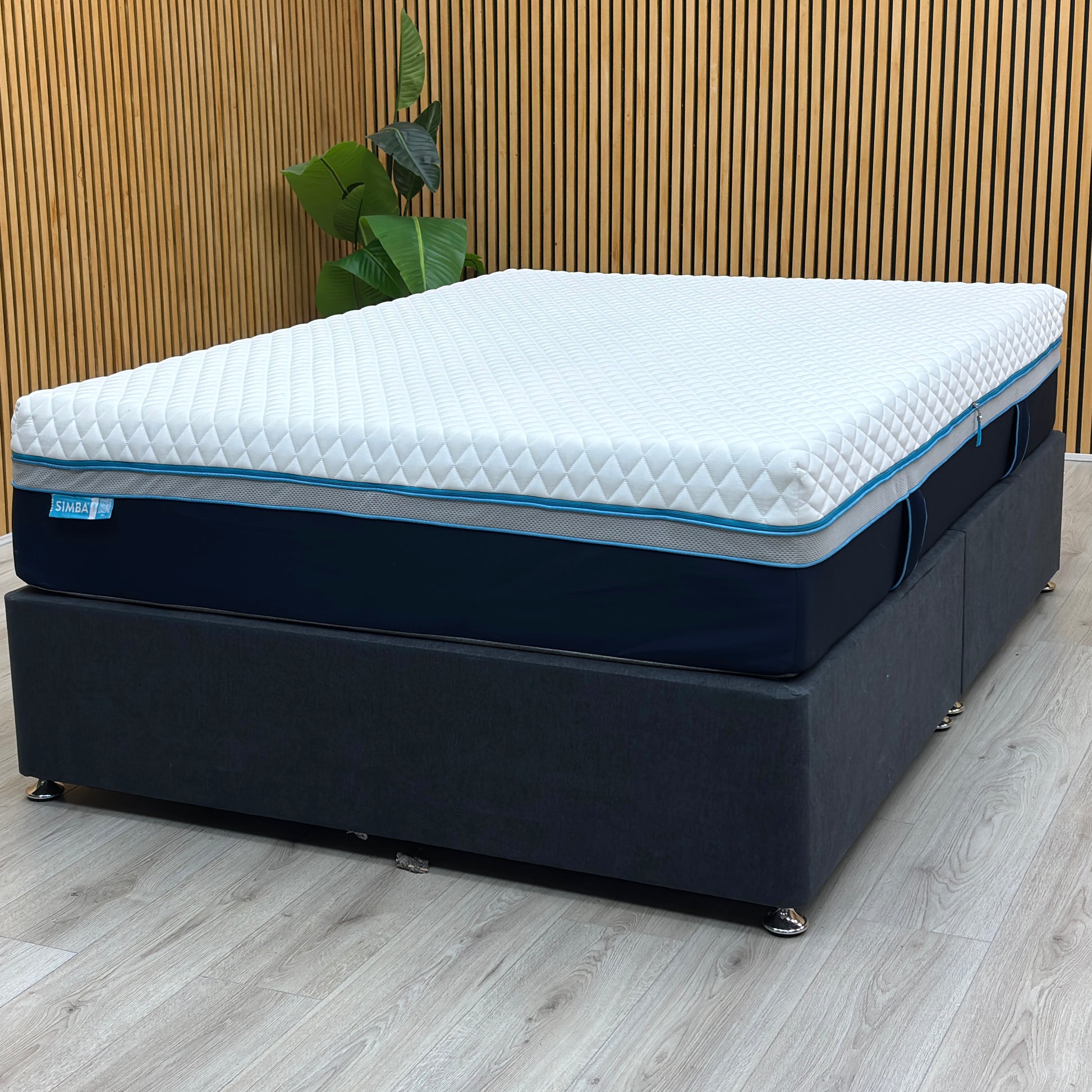 Simba Luxe Hybrid 5700 Pocket Springs Medium Firm Mattress - Double Furniture Village