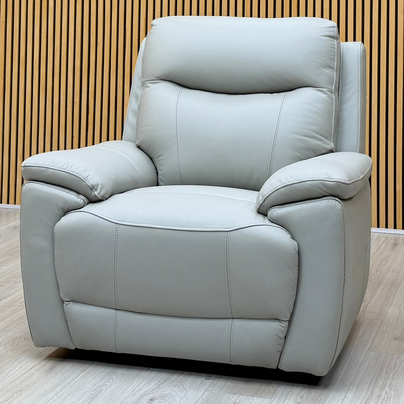 ‘Sloane’ Light Grey Leather Power Recliner Chair