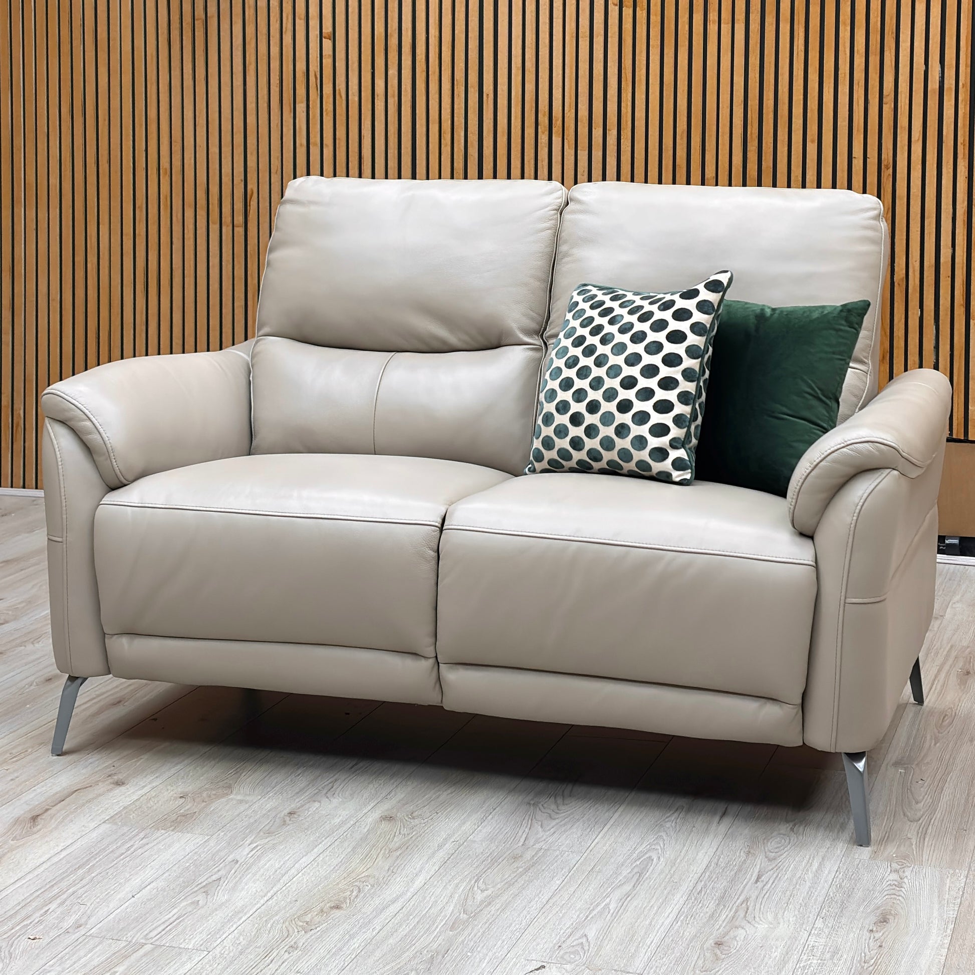 ‘Daytona' Cat-40_08 Oyster Leather 2 Seater Sofa Furniture Village