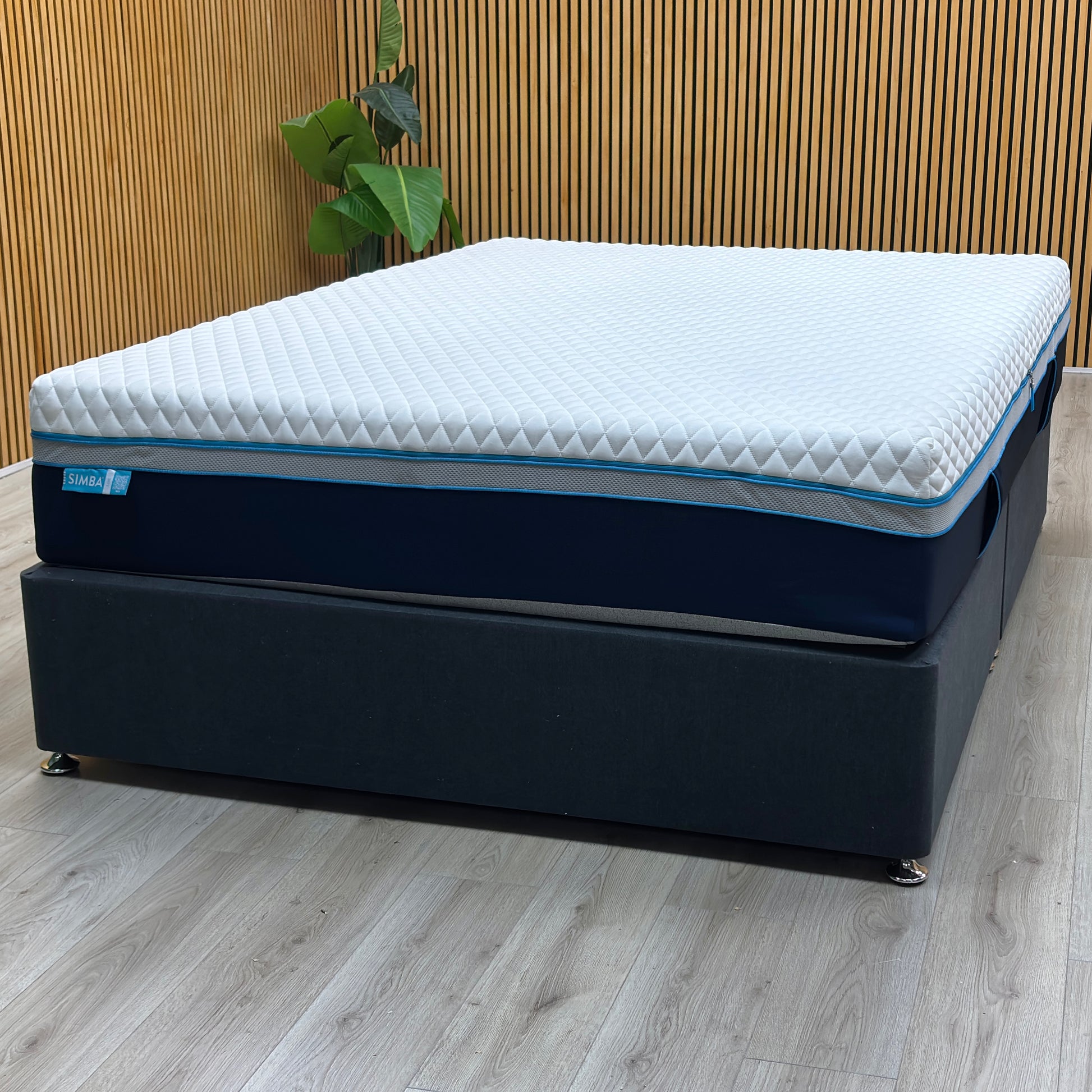 Simba Luxe Hybrid 5700 Pocket Springs Medium Firm Mattress - King Simba