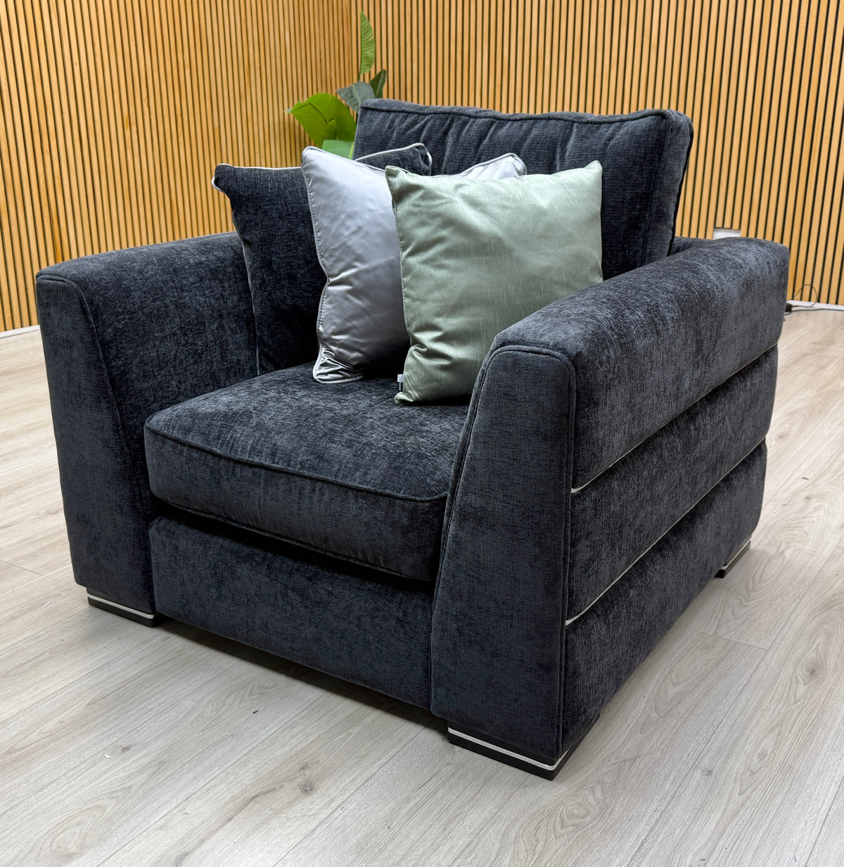 'Belissimo' Mirage Black - Silver Cp Fabric Chair