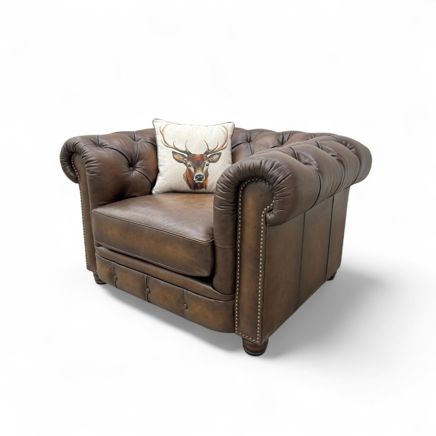 At The Helm 'Shackleton' Saddle X3y1-19811s Leather Chesterfield Chair
