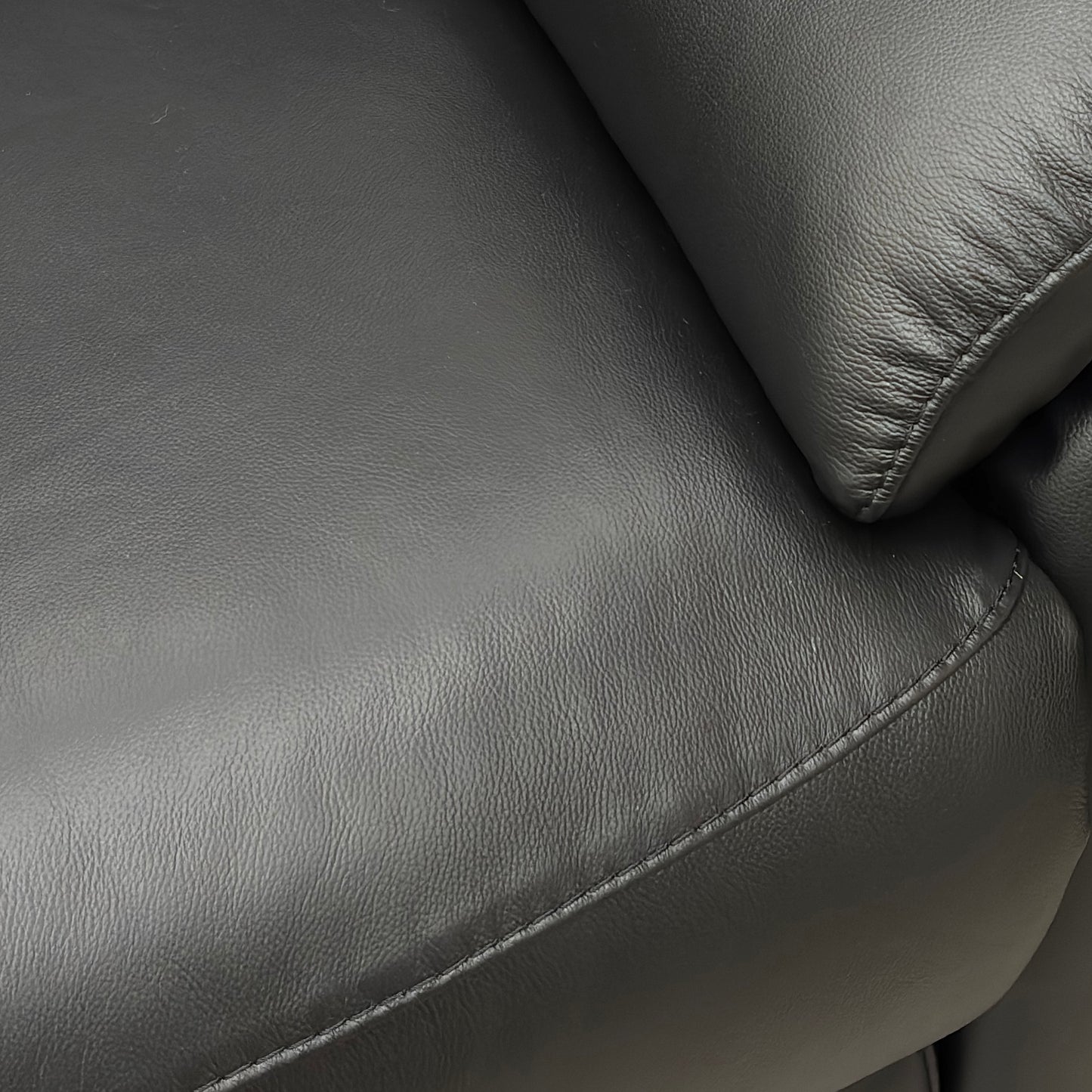 World of Leather 'Snug' Classic Black Bv-3500 3 Seater Leather Power Recliner Sofa + Power Recliner Armchair Set