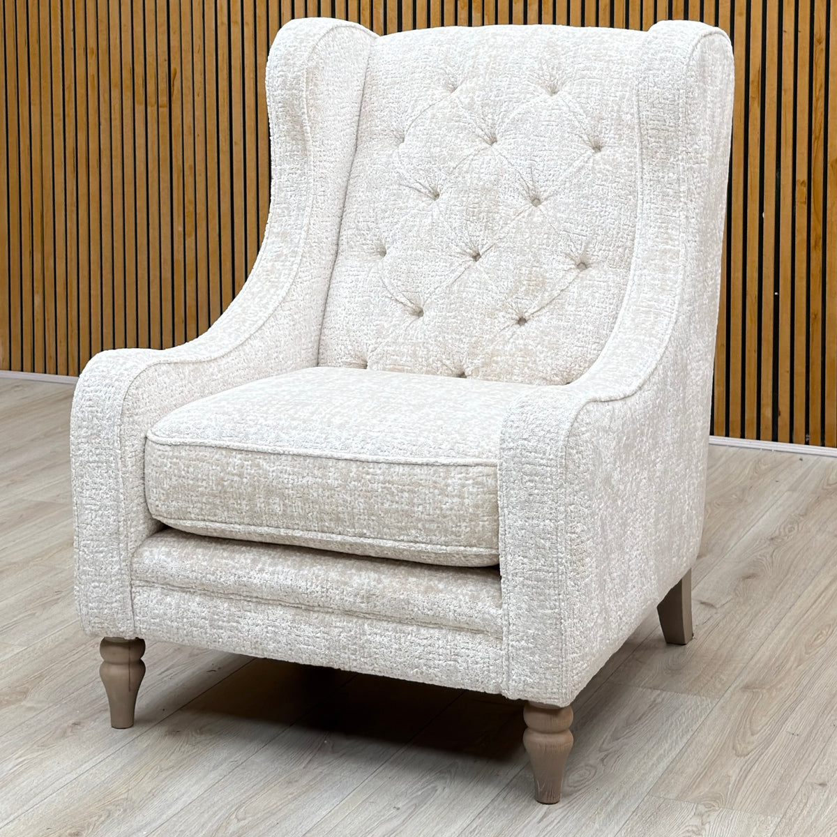 Ideal Home 'Cotswold' Kingsley Cream Wo Ft Fabric Accent Chair