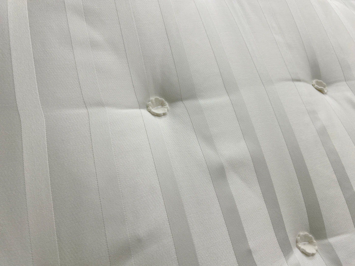 'Chiropedic' 1000 Pocket Spring Hand-Tufted Double Sided Mattress - Super King