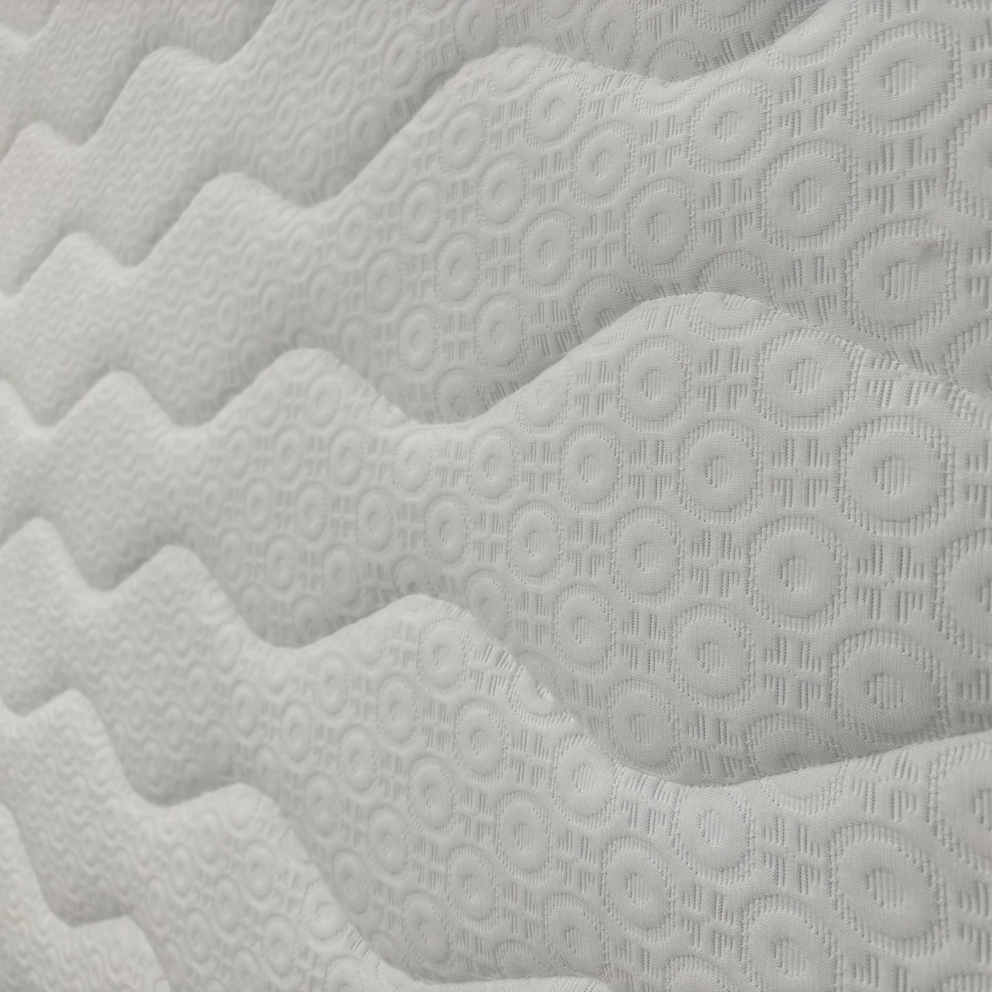 ‘Silentnight' 1000 Mirapocket Spring Luxury Mattress - King