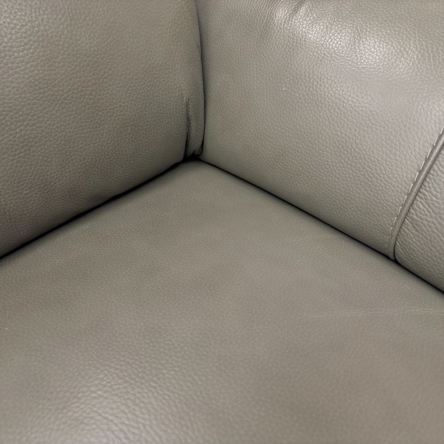 ‘Utah'Grey Le-9308 Leather 3 Seater Power Recliner Sofa with Power Headrests and Power Lumbar