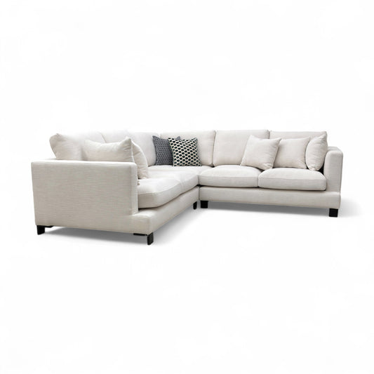 Dwell ‘Lugano’ Ivory Jagger Fabric 2 Corner 2 Sofa