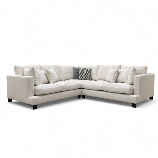 Dwell ‘Lugano’ Ivory Jagger Fabric 2 Corner 2 Sofa