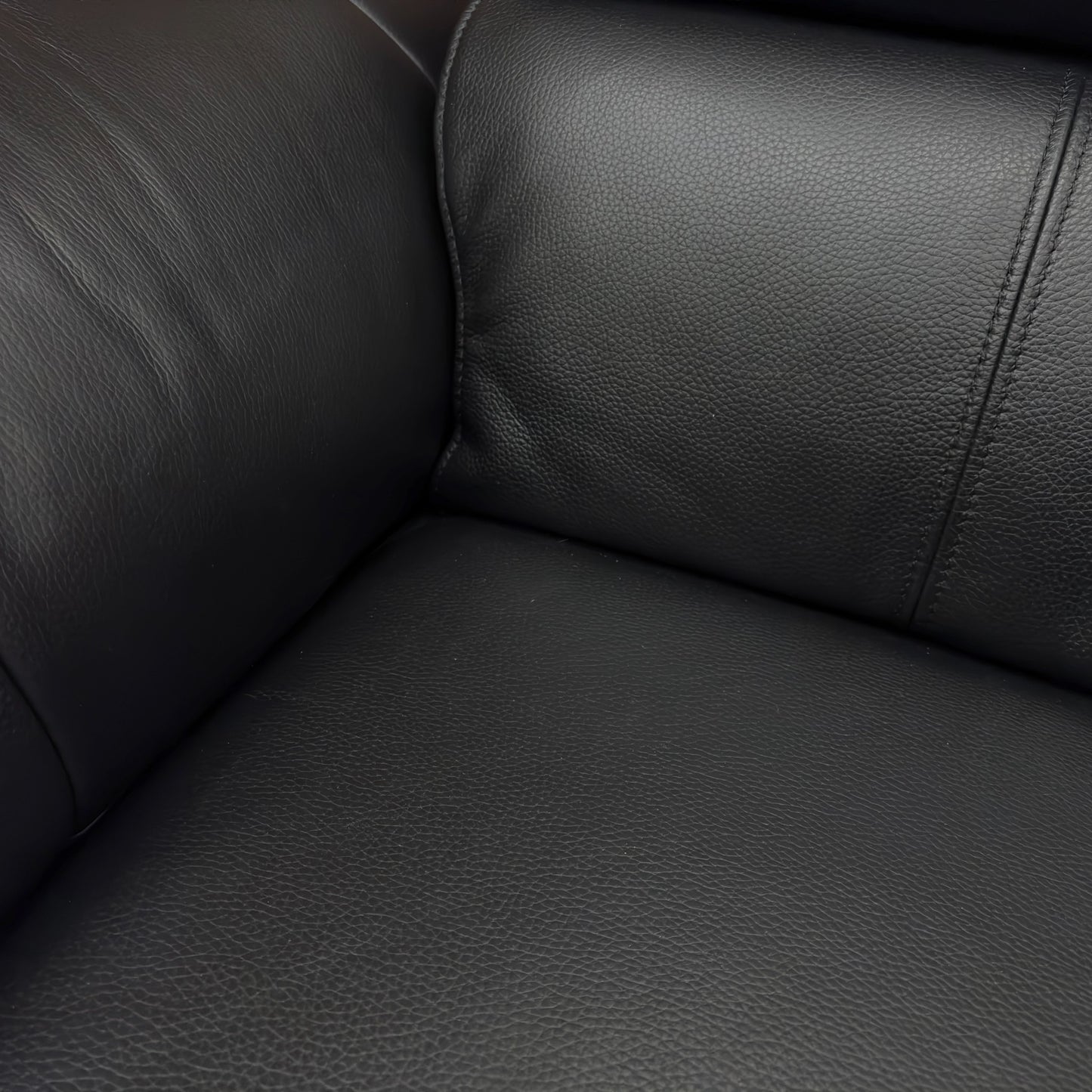 ‘Vino’ Cat-60:24 Navy Leather Power Recliner Chair with Power Headrest