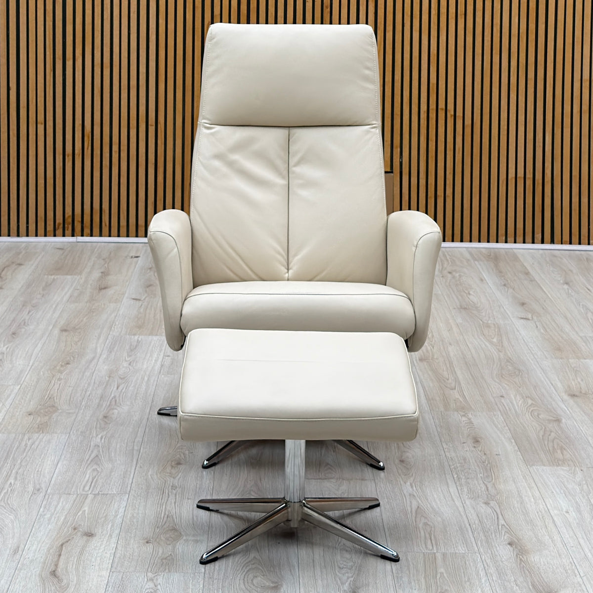 G Plan 'Vaasa' H007 Durham Dove Grey Leather Swivel Recliner Chair and Footstool with Chrome Base