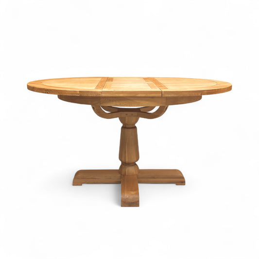 Furnitureland ‘Augusta’ Solid Oak 110cm Round Extending Dining Table with Wooden Legs
