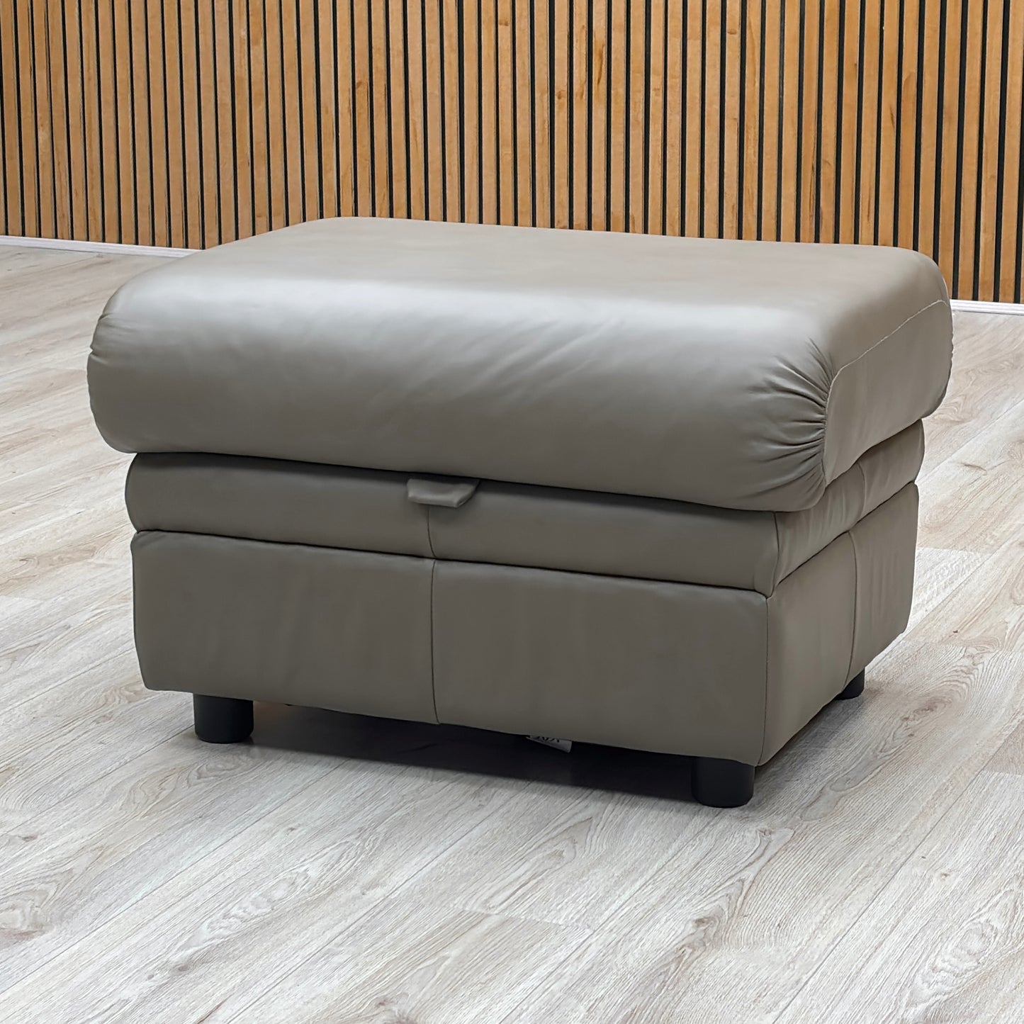 Parker Knoll ‘Hudson 23’ Olive Grey Leather Storage Footstool