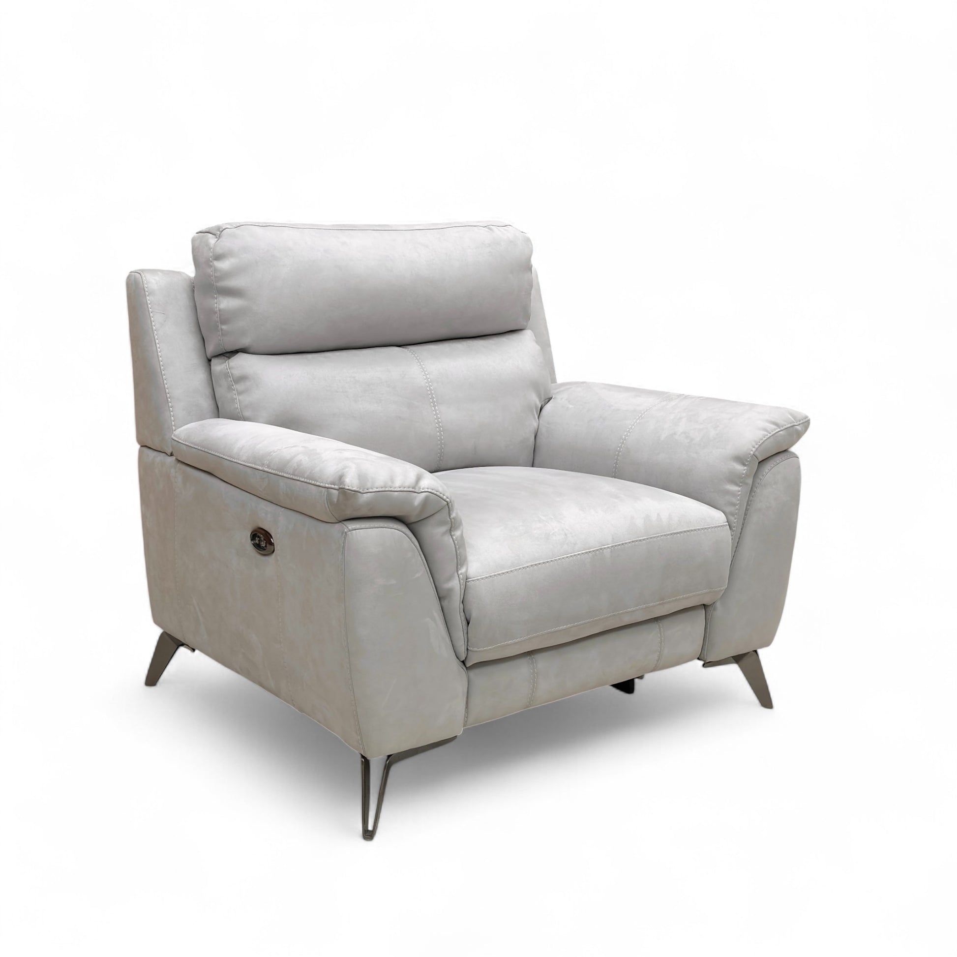 Detail shot of the armchair's open base and the stylish shaped metal legs, a signature of its modern style.