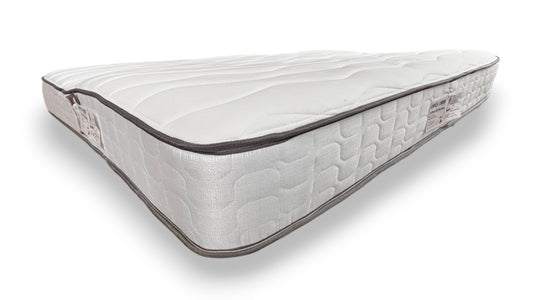 Silentnight 800 Pocket Mattress - Super King