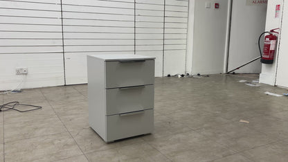 Rauch 'Formes' A142b Silk Grey Decor 3 Drawer Bedside Chest