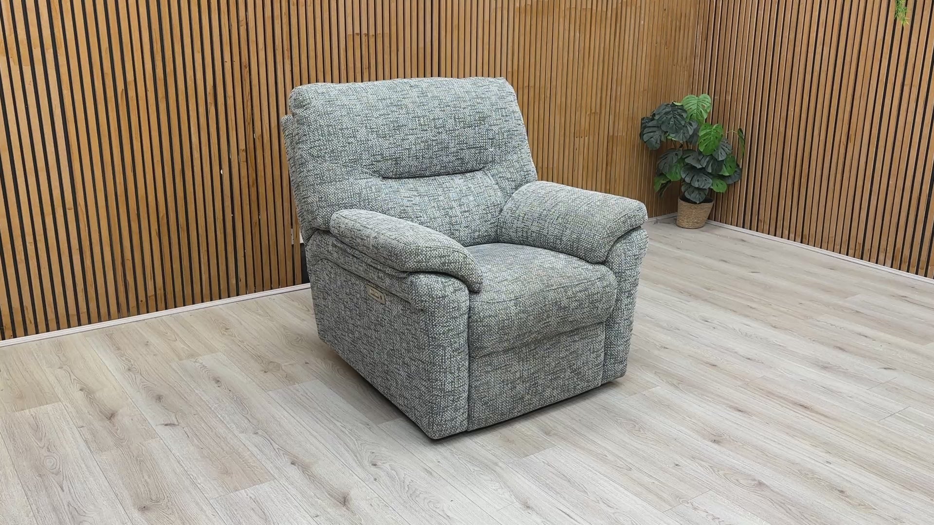 Video demonstrating the smooth power recliner and innovative power lumbar functions of the G Plan 'Seattle' armchair.